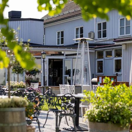 Villa Lovik Lidingö Buitenkant foto